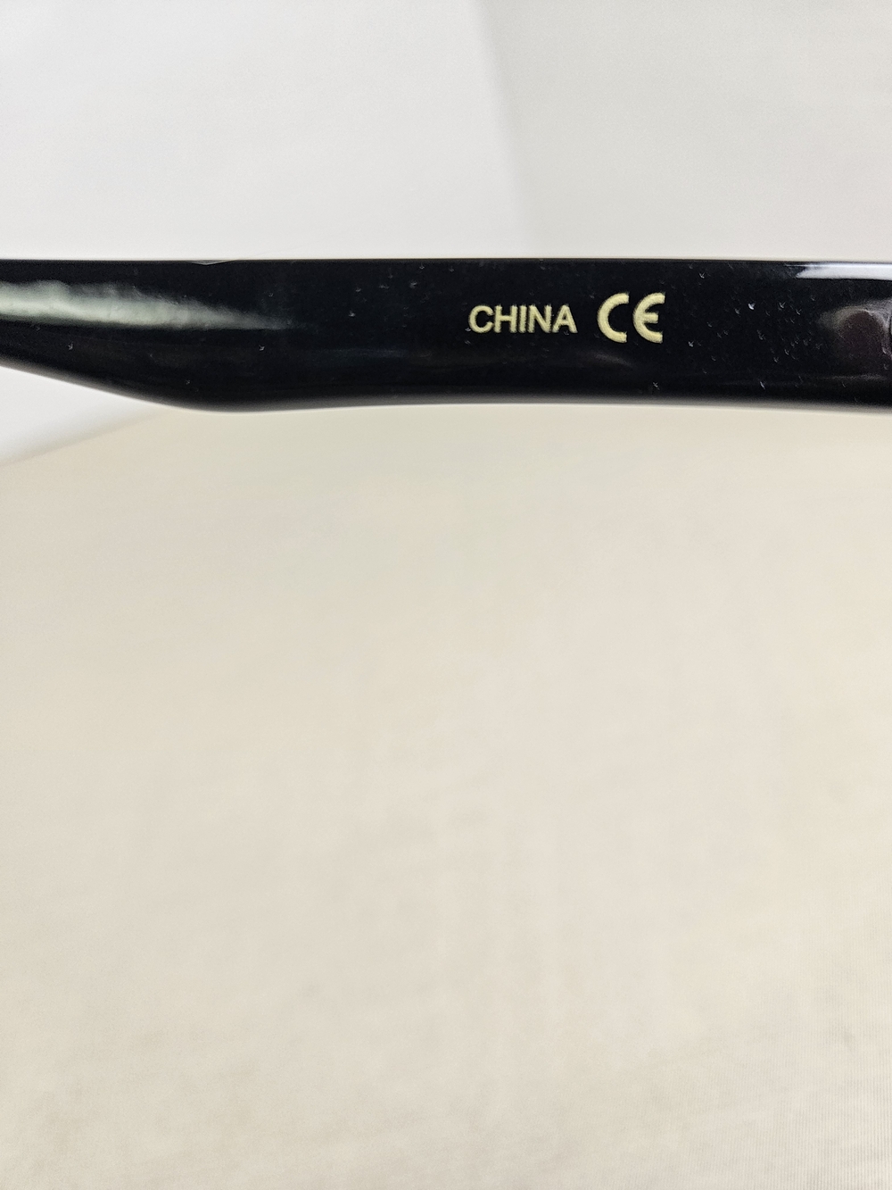 Giselle Women's Black Cat Eye Sunglasses - Sleek UV Protection 8GSL22488-FLW - Picture 9 of 12
